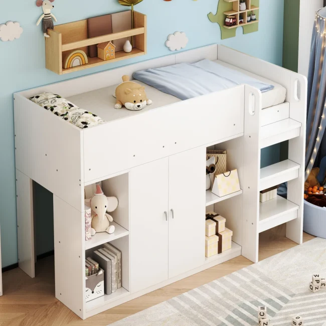 StayPlay Runaway Kinderbedje met opbergruimte en kledingkast
