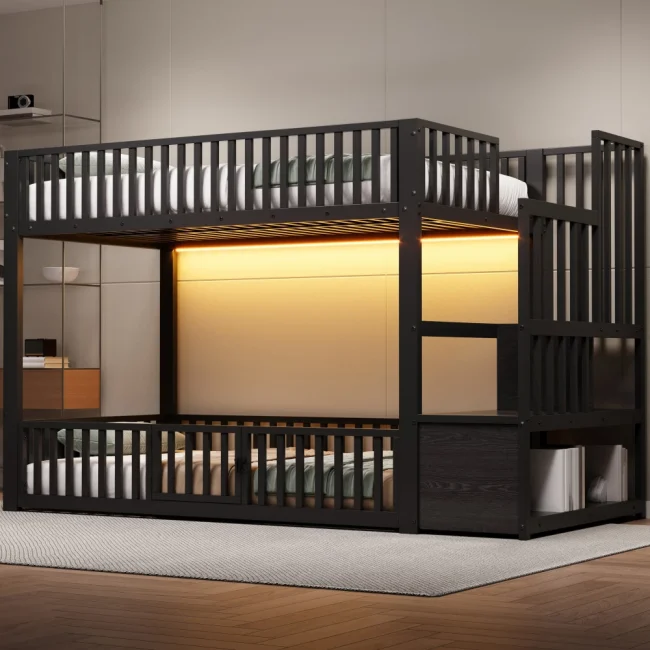 StayPlay Runaway Stapelbed 90x200cm met LED-verlichting, opbergruimte en veilige trap