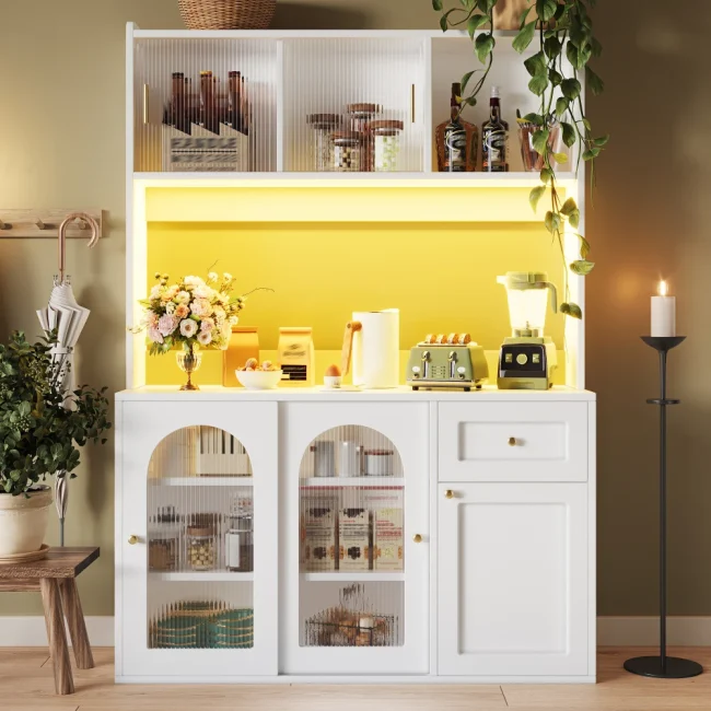 StayPlay Runaway Buffetkast met LED-verlichting en verstelbare planken