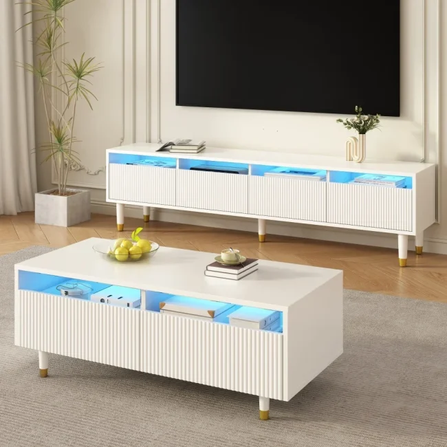 StayPlay Runaway TV-kast met LED-verlichting – Serie 4