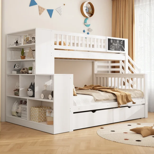 StayPlay Runaway Babybedje met opbergruimte