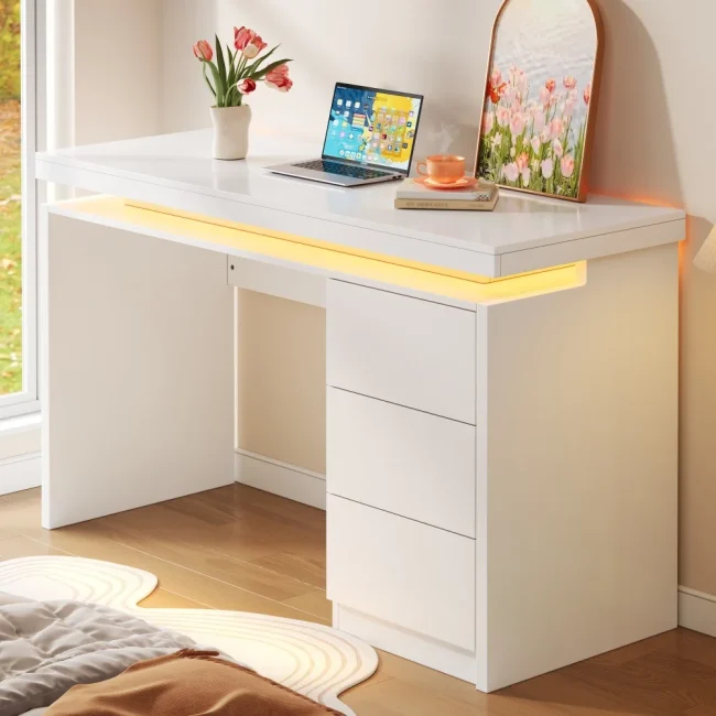 StayPlay Runaway Computerbureau 120×50×78,5cm met LED-verlichting en laden