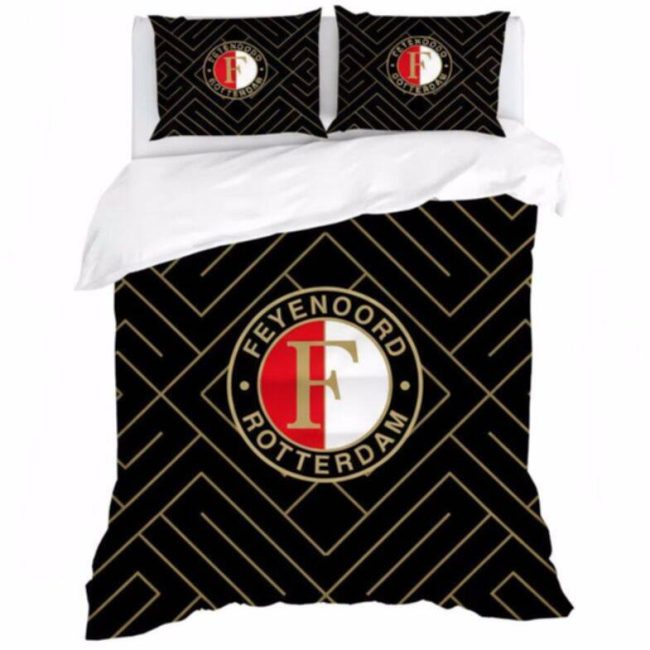 StayPlay Runaway Feyenoord | Voetbal Dekbedovertrek - Inclusief Kussensloop(en)