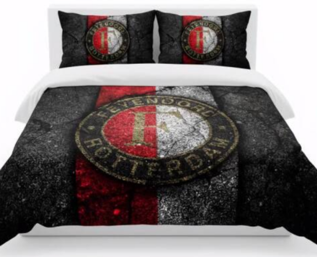 StayPlay Runaway Feyenoord | Voetbal Dekbedovertrek - Inclusief Kussensloop(en)