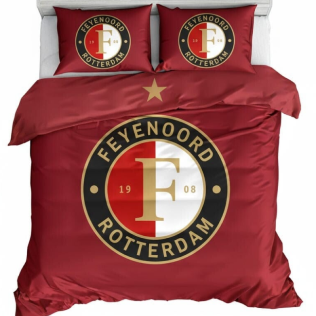 StayPlay Runaway Feyenoord | Voetbal Dekbedovertrek - Inclusief Kussensloop(en)