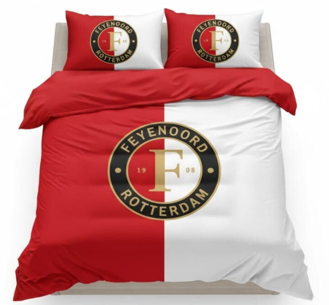 StayPlay Runaway Feyenoord | Voetbal Dekbedovertrek - Inclusief Kussensloop(en)