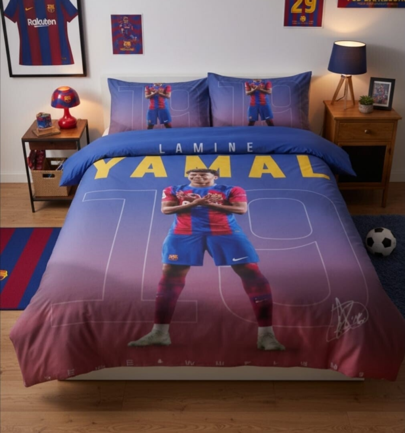 StayPlay Runaway Lamine Yamal | Voetbal Dekbedovertrek Inclusief Kussensloop