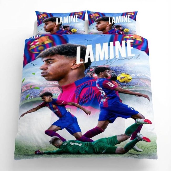 StayPlay Runaway Lamine Yamal | Voetbal Dekbedovertrek Inclusief Kussensloop